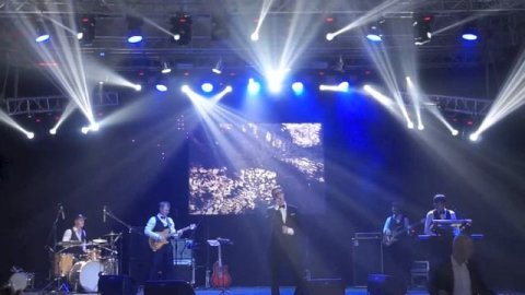 Glow & Glow Orchestra — видео выступления