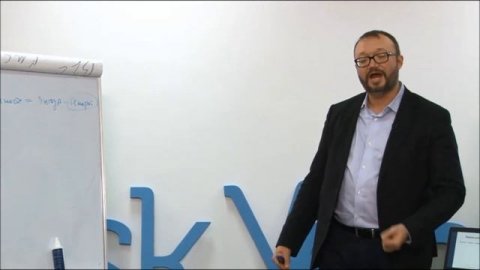Спикер по продажам Евгений Колотилов — видео выступления