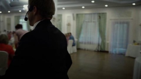 Фокусник-иллюзионист Дмитрий Трофимов — видео выступления