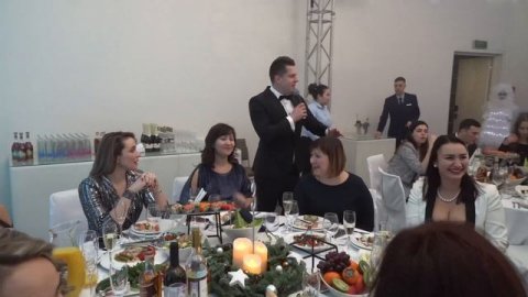 Ведущий Владимир Плахтий — видео выступления