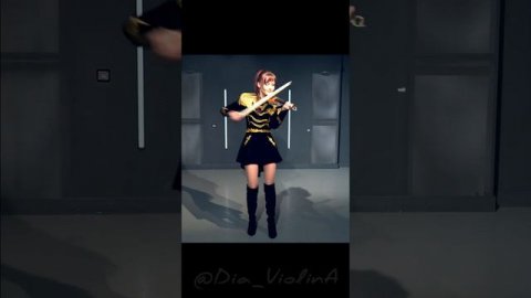 Скрипачка Dia ViolinA — видео выступления
