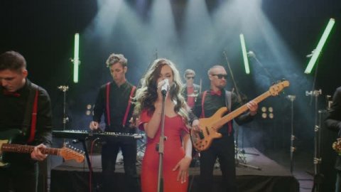 Кавер-группа «EiZA BAND» — видео выступления