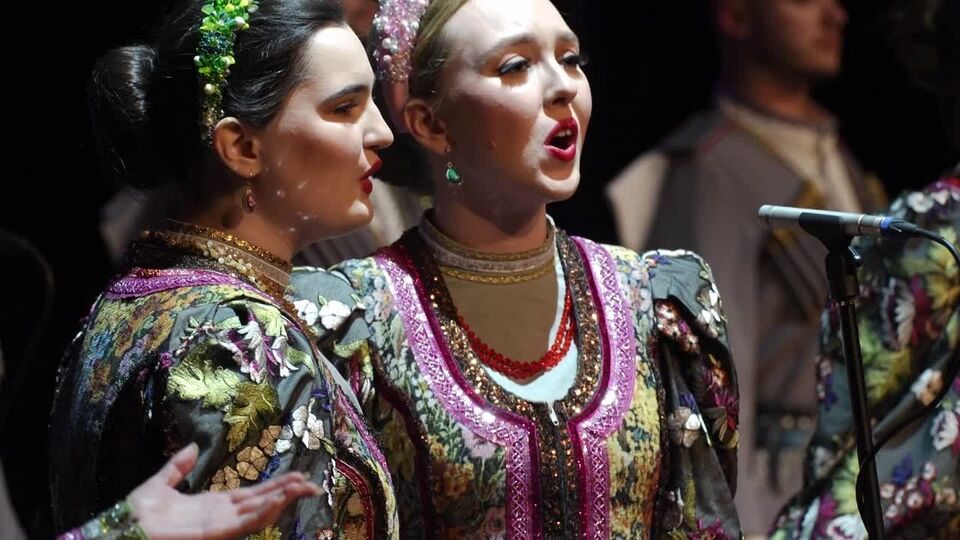Ансамбль народной и казачьей песни «ЛюбоЖить» — видео выступления